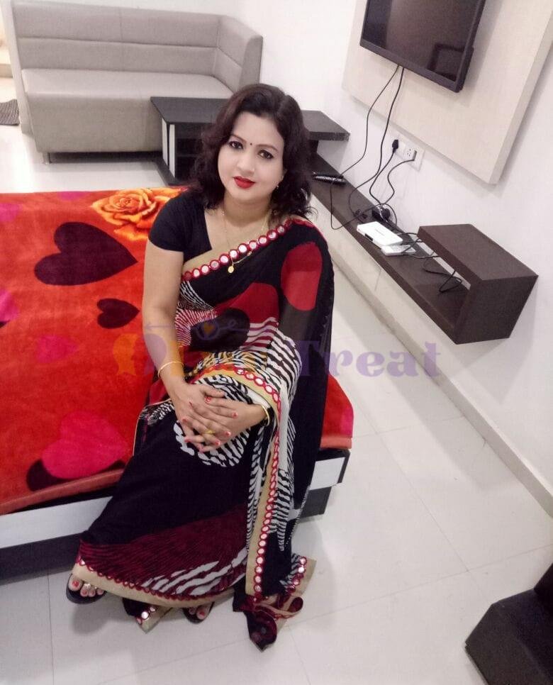 Tanuja Best VIP call girl service anytime 24/7 available