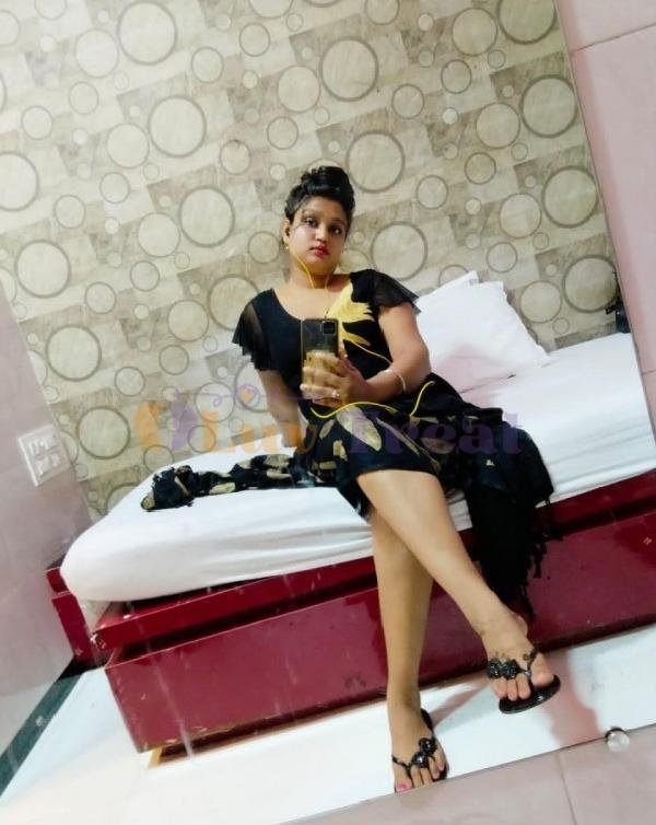 Cash payment available independent vip genuine call girl service available in